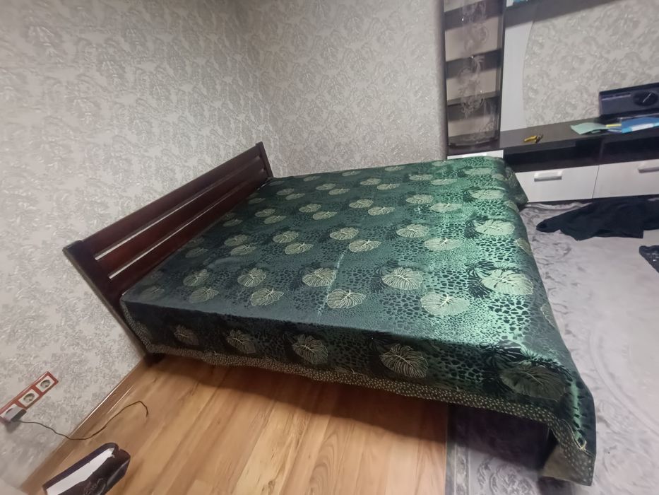 Двухспальный кровать