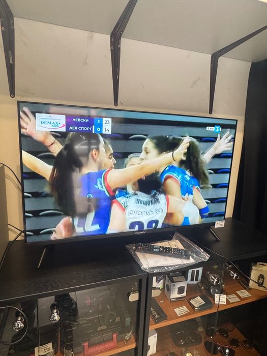 40” Телевизор Crown