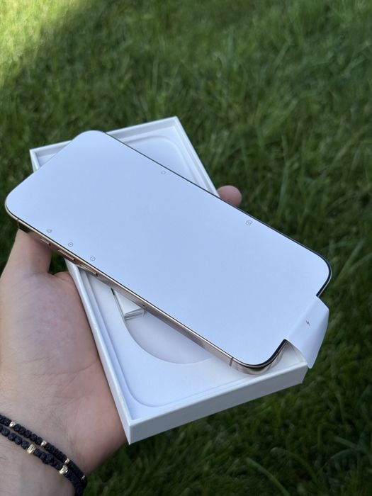iPhone 16 Pro Max Gold / 512Gb / Neactivat