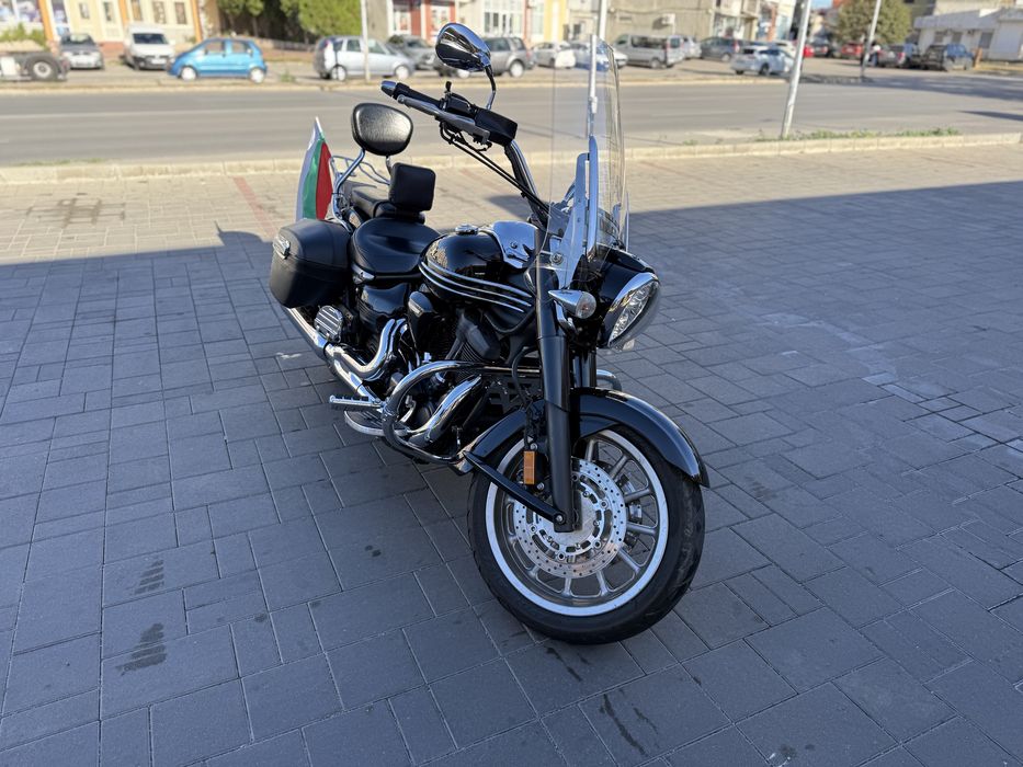 Yamaha stratoliner 1900