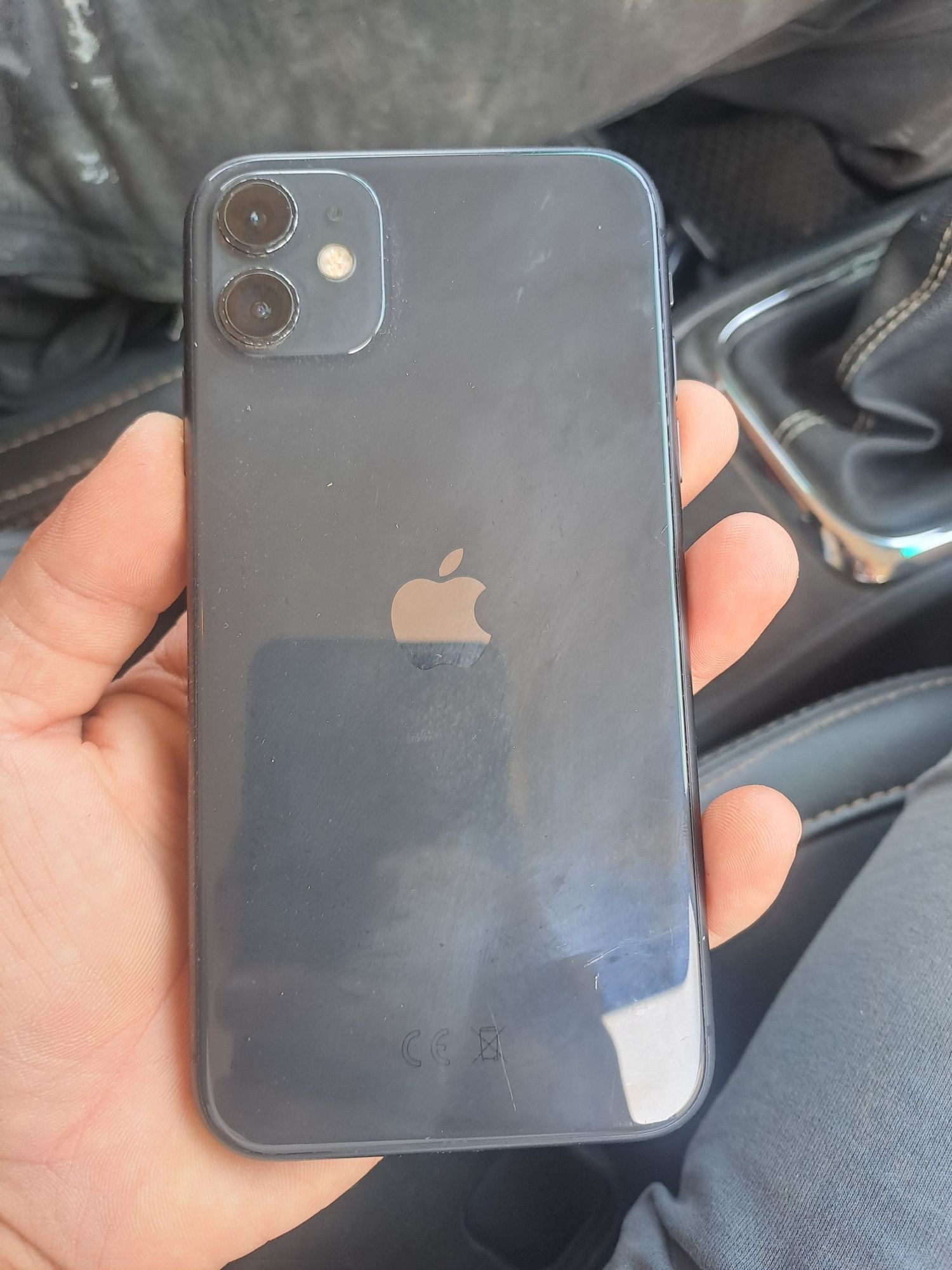 Iphone 11 64gb face truton bor