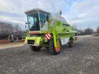 Combina Claas Dominator 76