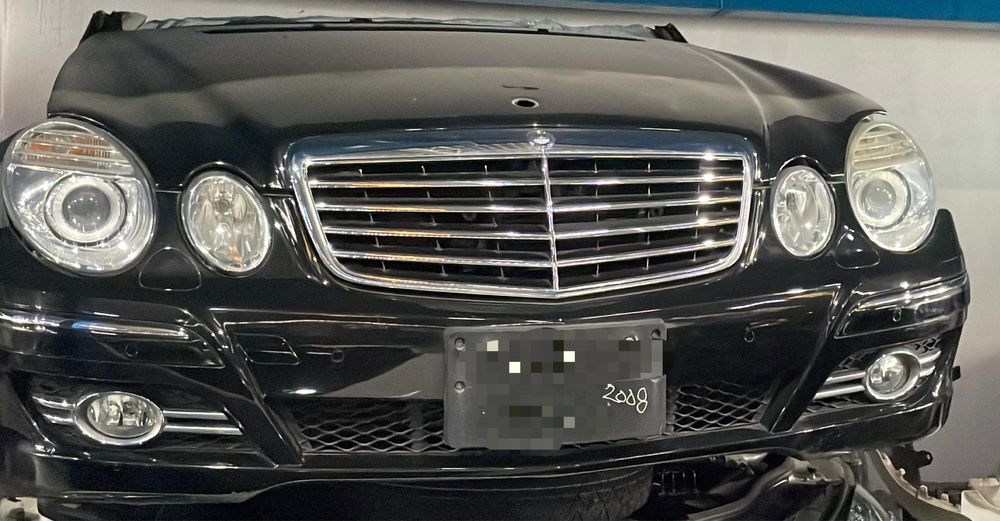 Мерседес W211 Передний Бампер Фара(Ноускат) Мини морда