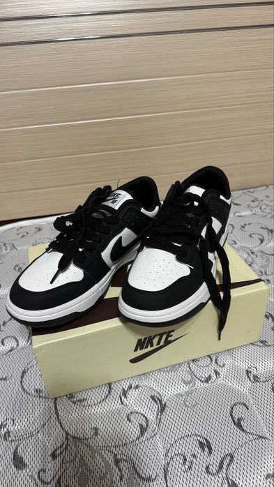 Новые кроссовки