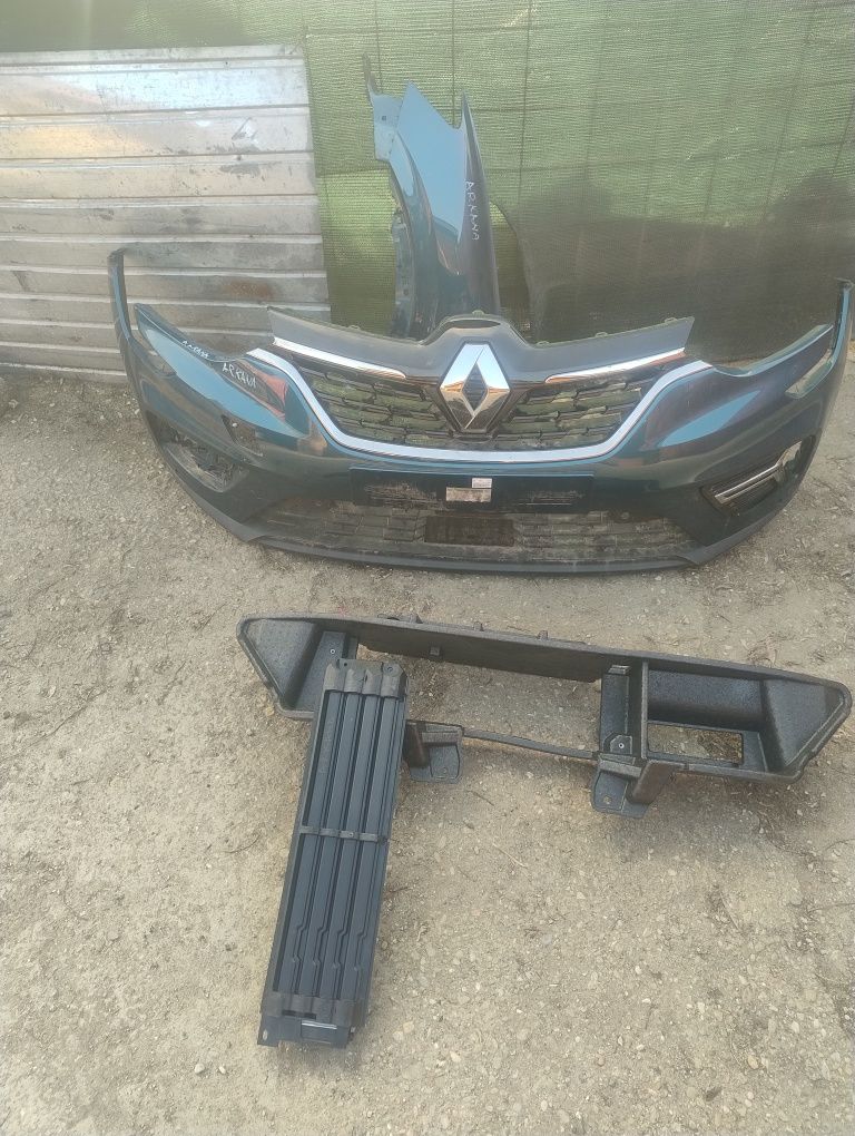 Dezmembrez Renault Arkana