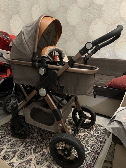 Продам детскую коляску трансформер