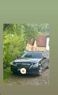 Vând Mercedes E class 2011 sau schimb