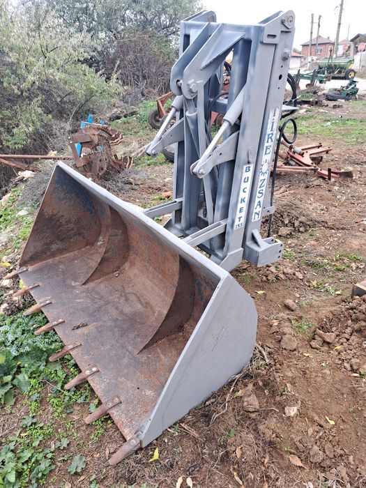 Навесен  товарач