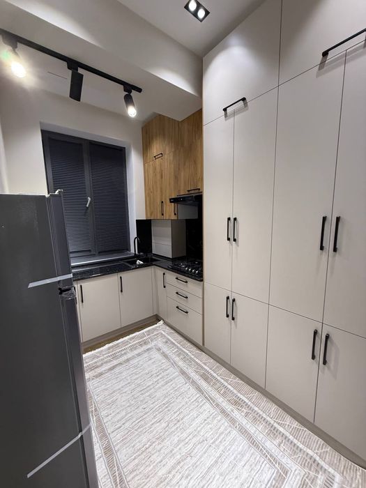 Срочно продаётся 3х -комнатная квартира студия