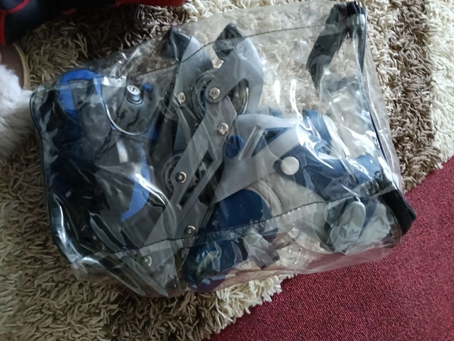 Vând set role copii