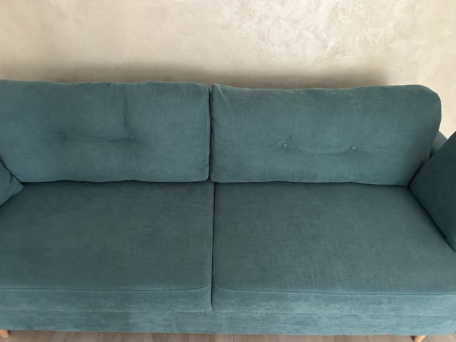 Canapea Extensibilă 3 locuri HELSINKI cu ladă depozitare – ca nouă