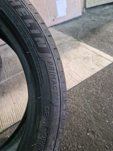 2 Michelin R17 205/45/ 
летни гуми DOT0523