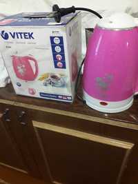 Продаю электрический чайник "VITEK " .