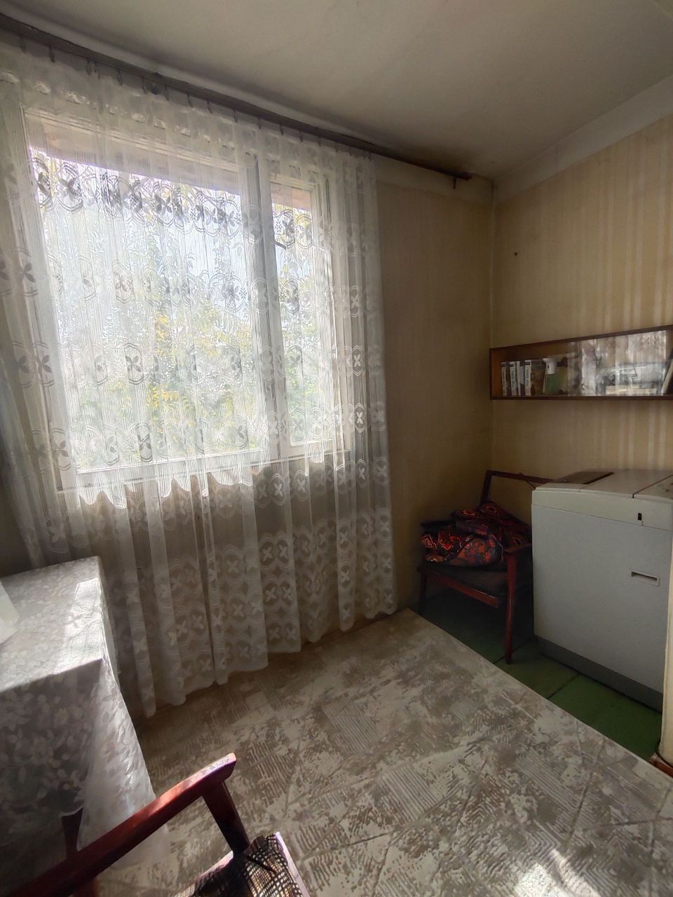 Продам 2ком квартиру.Паркентский рынок,Риезий,Шампанский завод