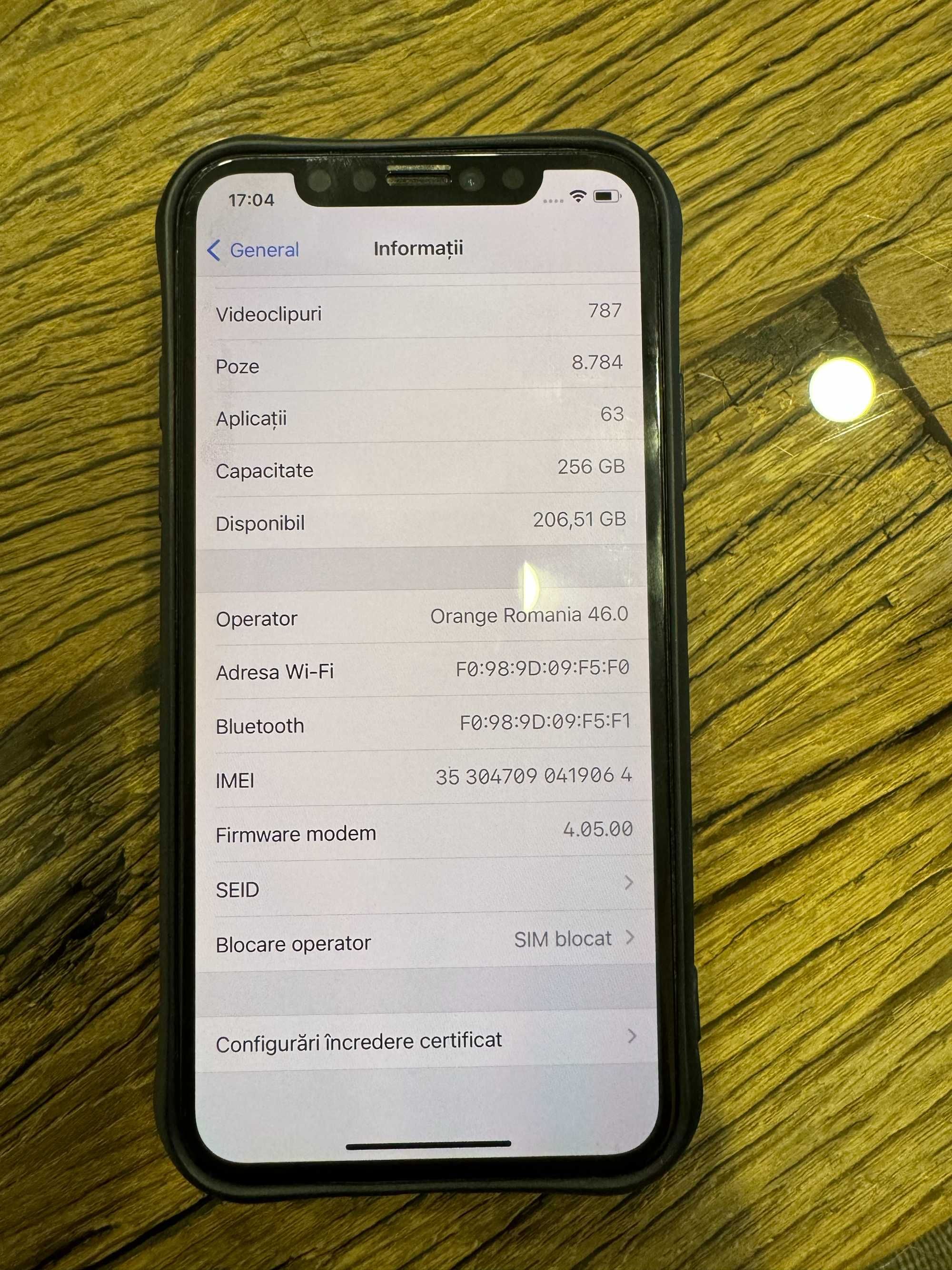 Apple iphone X 256GB black - perfect funcțional - spate cu fisuri