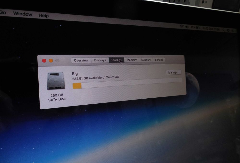 Vand laptop MacBook Pro display 13 inch