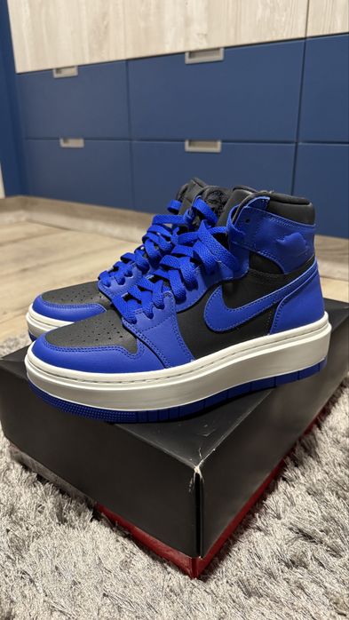 Jordan 1 elevate