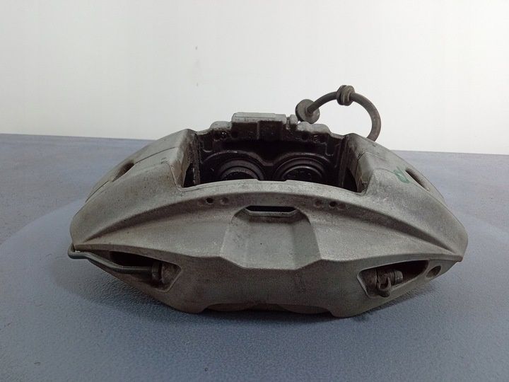 Brembo BMW G20 G30 G11 Спирачни Апарати