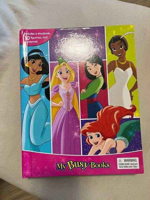 Книга на DISNEY, на англ. език