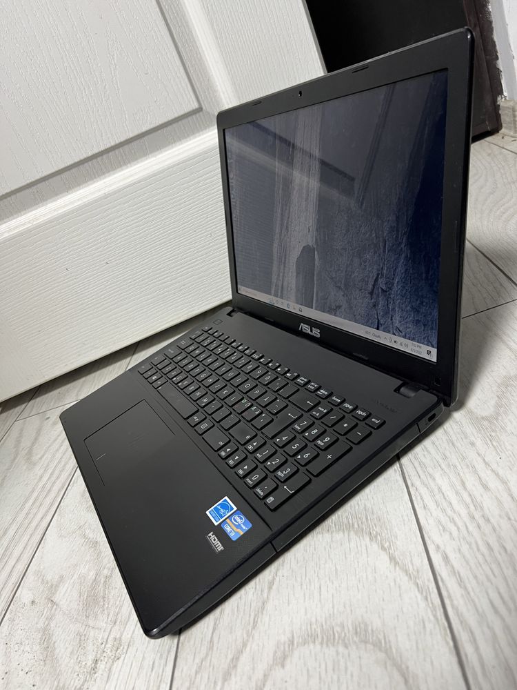 Asus F551-15.6-led/Intel core i3 3217U-4Gb -500Hdd-Windows `10-