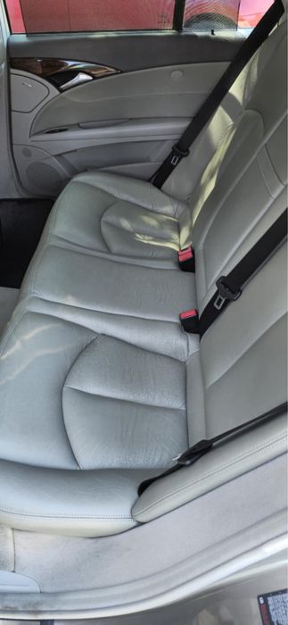 Продавам Mercedes E320 CDI