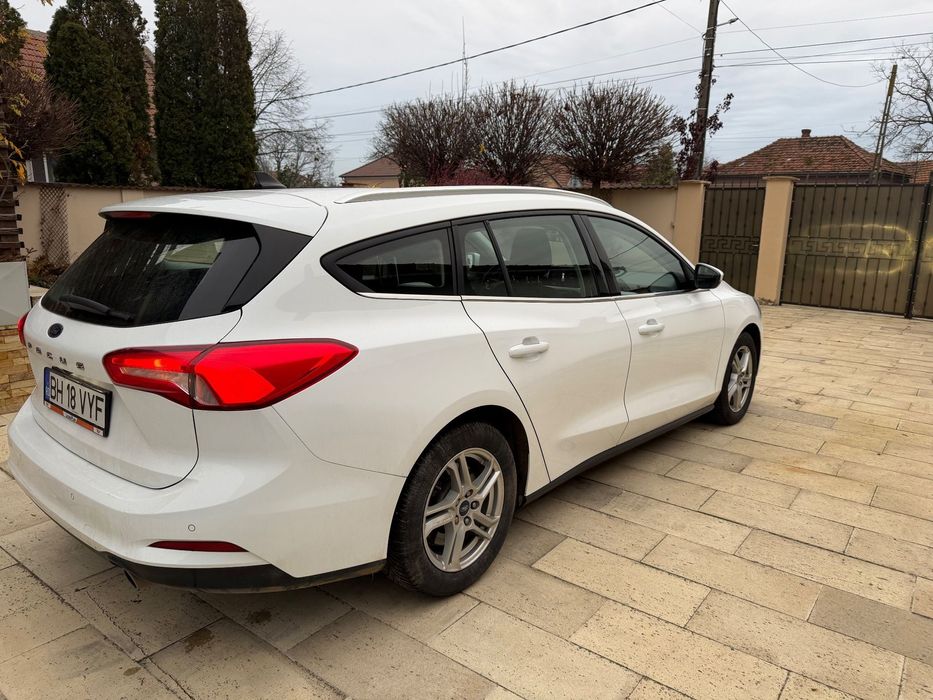 Ford Focus Distributia recent, Radar, Lane assist, Senzori parcare, Camera