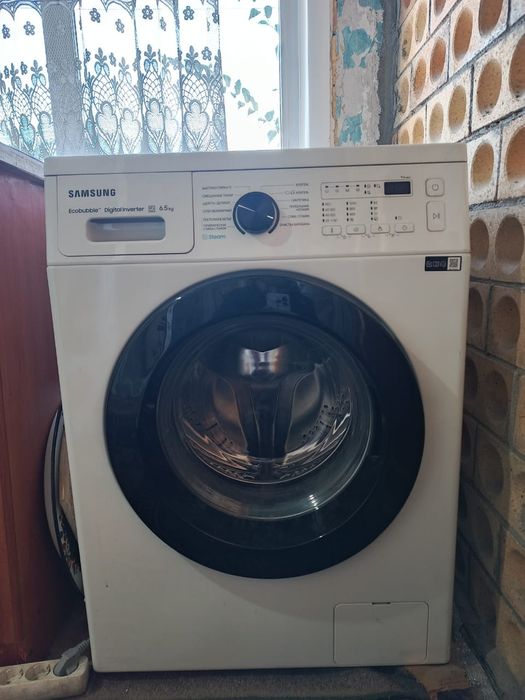 Продам стиральную машинку автомат