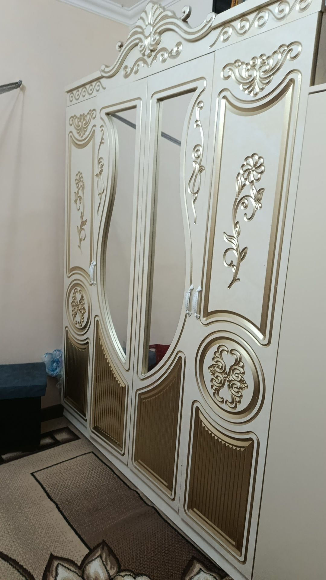 Yangi ichi keng 2 tarfli
