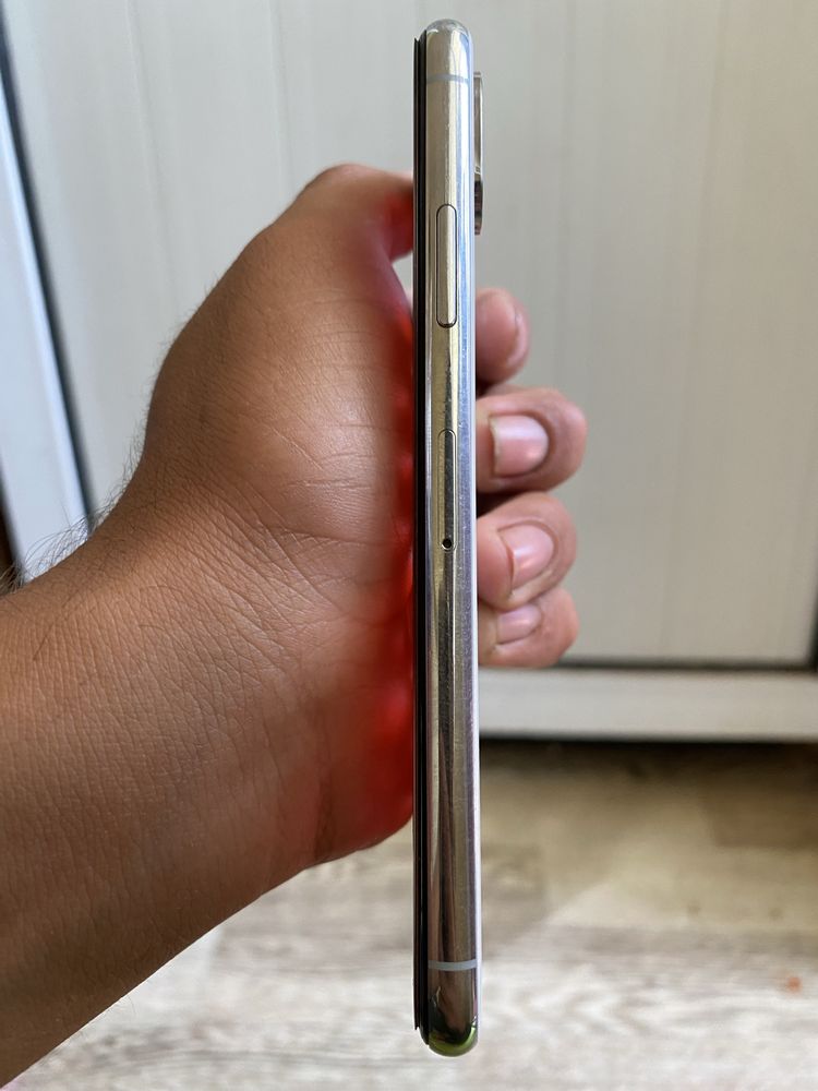 Iphone xs sotiladi