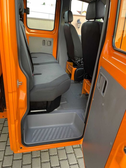 VW Crafter 2.0 Diesel 136 Cp 2011 6 Locuri + Bena