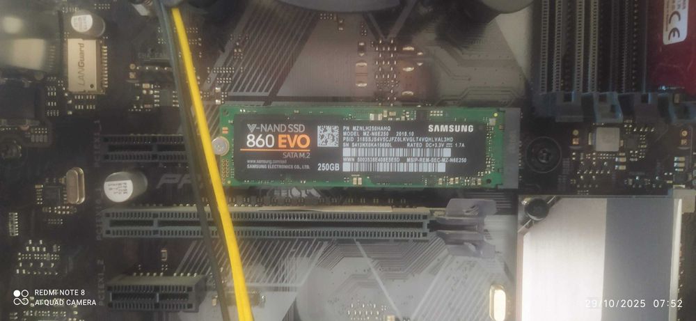 Настолен компютър 8 GB RAM, SSD 256 GB Samsung SATA M.2