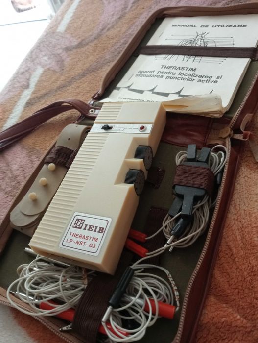 Vind Aparat acupunctura. Electronică industrială București. Raritate