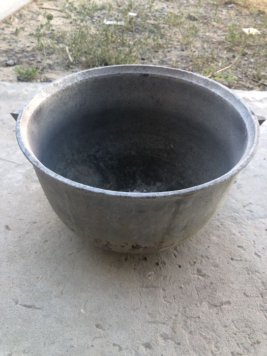 Алюминевые кастрюли, казаны