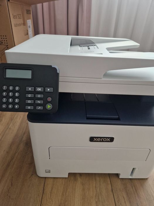 Imprimanta Xerox B225
