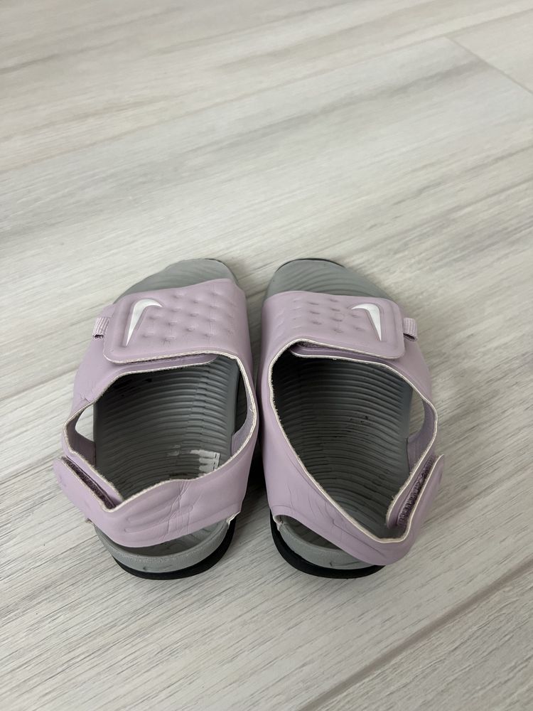 Детски сандали h&m и nike за момиче