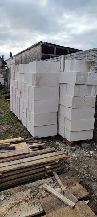 Bolțari Macon 250x250x600