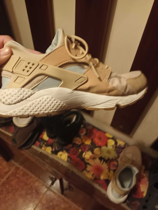 Дамски маратонки