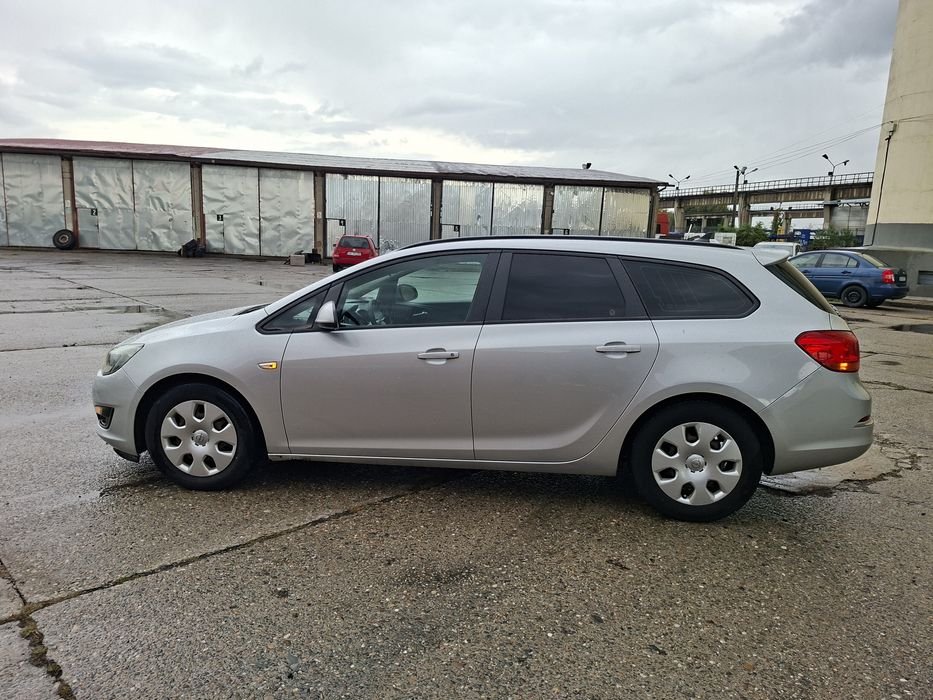 Opel Astra J an 2013