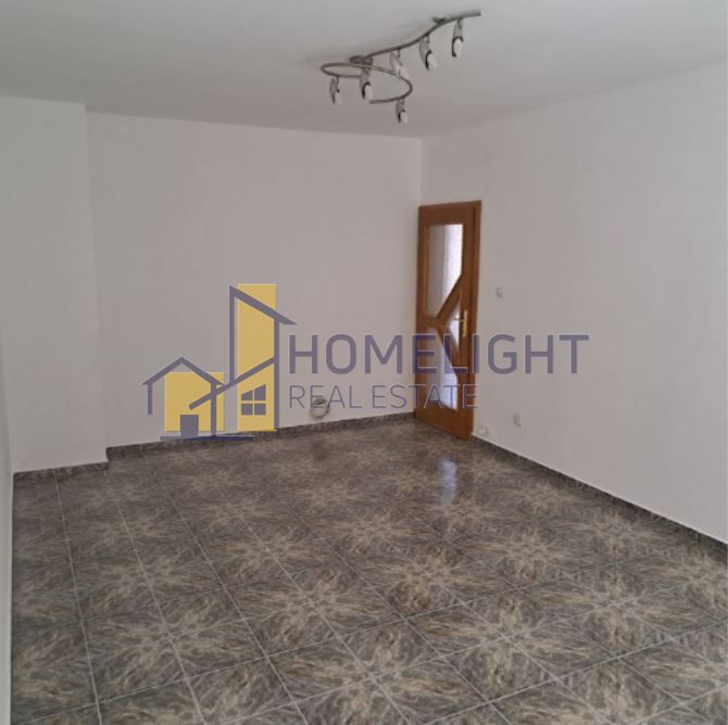 Продава се Четиристаен апартамент в София, Младост 1 - 130 кв.м за 1847 €/кв.м - Снимка #2