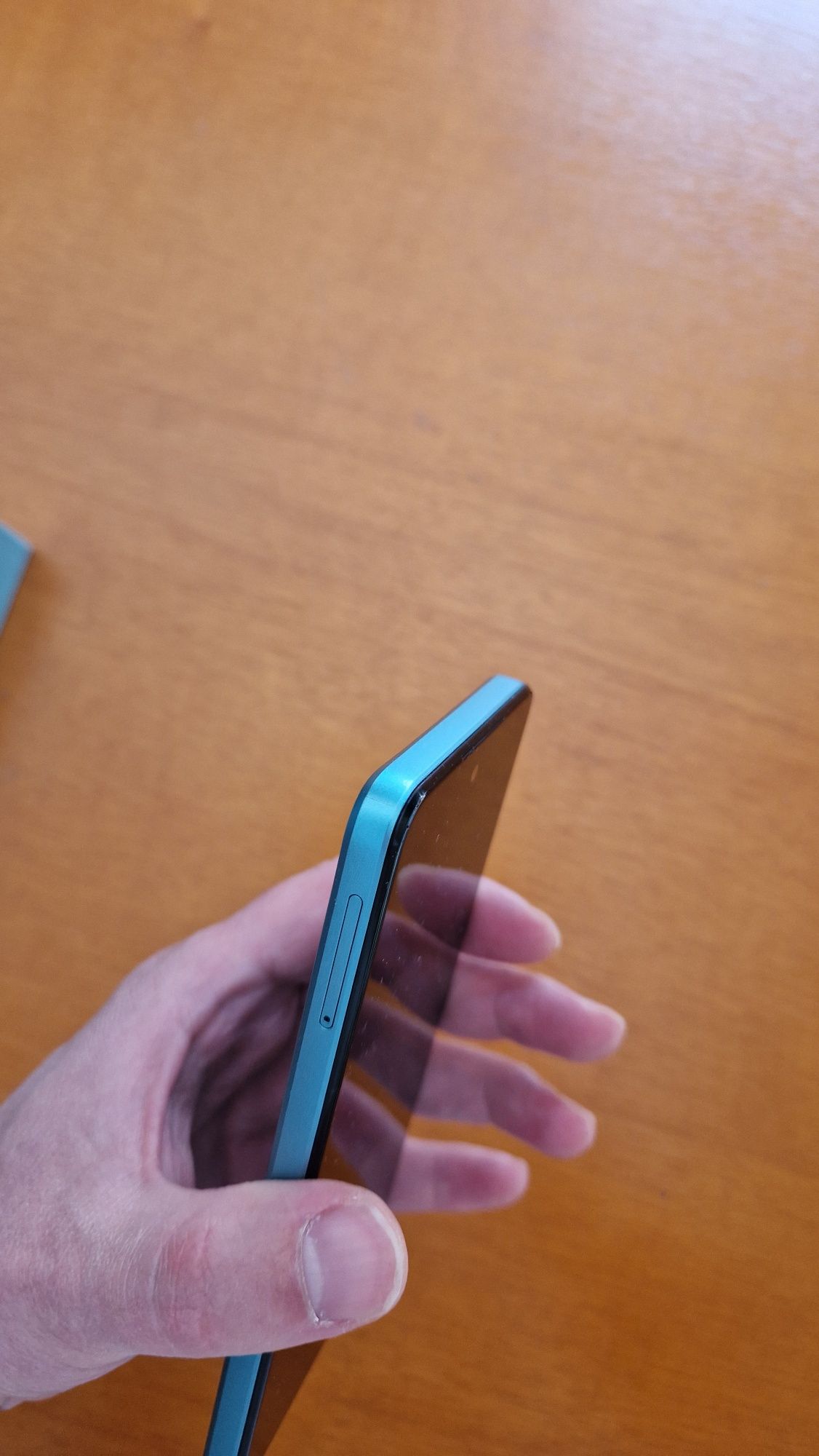HMD Pulse Pro мобилен телефон
