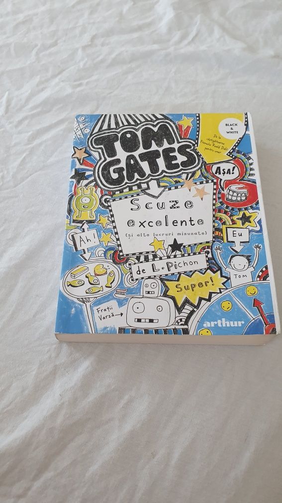 Vand 4 carti tom gates