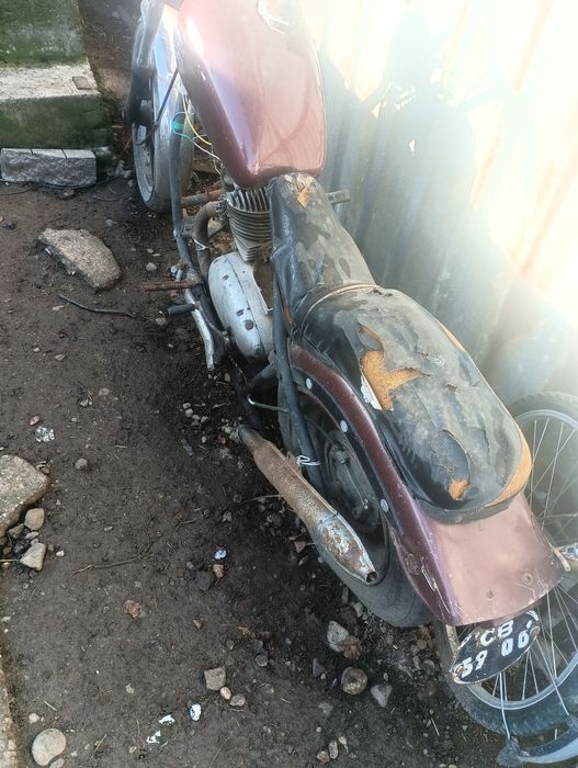 За части или възстановяване със или без двигател