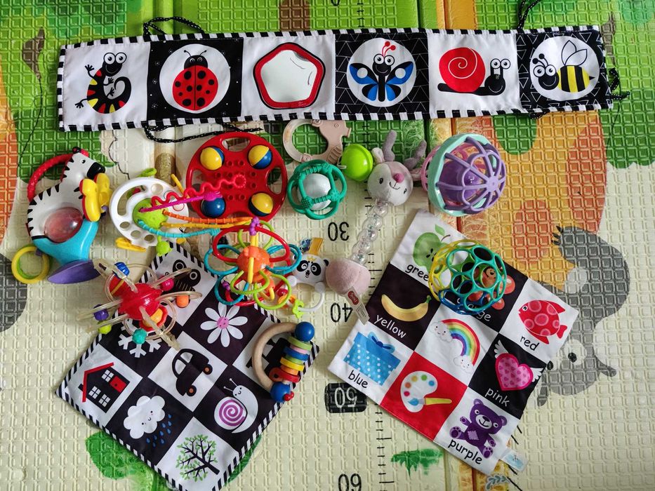 Lot jucării 0-6 luni