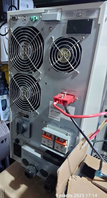 UPS ONLINE 8-20kVA (Tri&Mono-fazic) EPC, Effekta si Socomec (italiene)