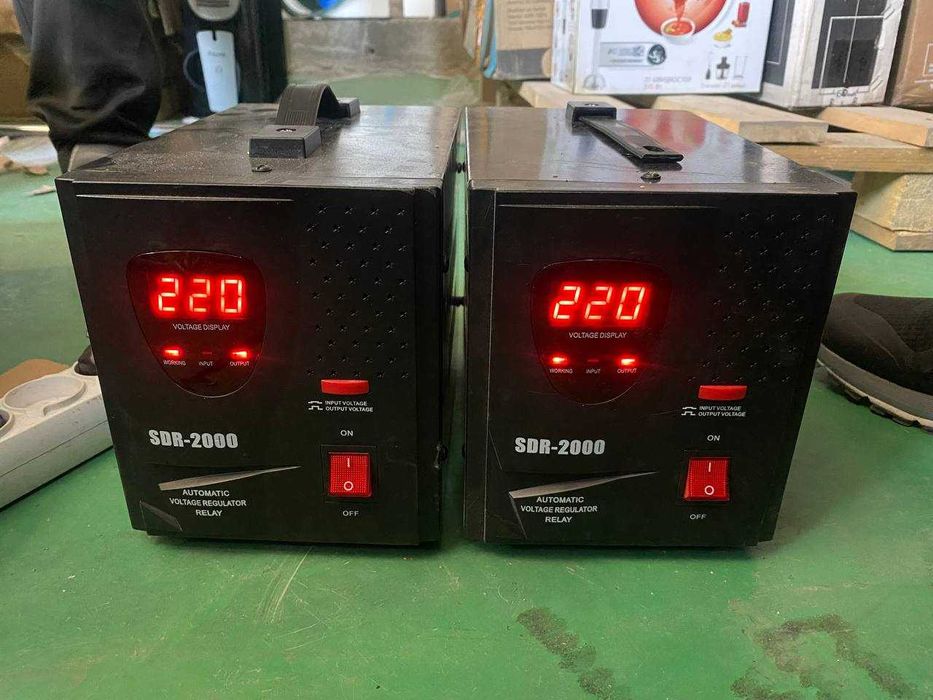 Стабилизатор Voltage SDR-2000 Black. Распродажа!