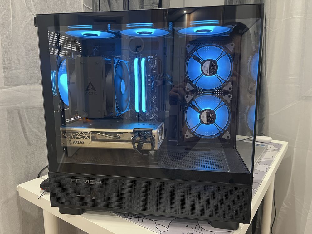 Геймърски компютър | Ryzen 5 5500 | RX 5700 XT | 32GB RAM | SSD NVMe