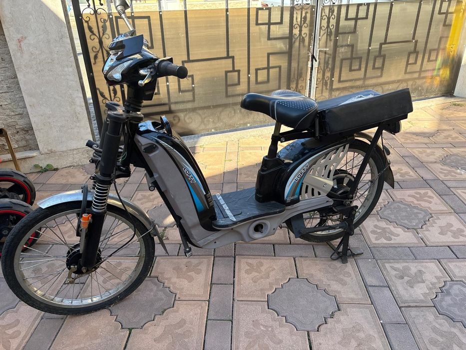 Vând Bicicleta Lofty