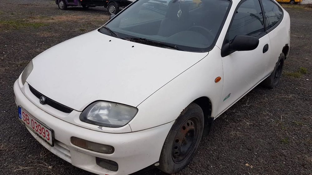 Mazda 323 C/1,3 i