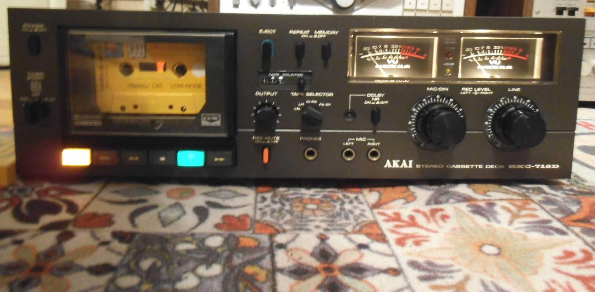 Deck AKAI GXC-715D Stereo 2-Head cassette deck