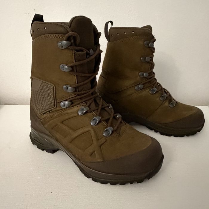 Bocanci militari Haix